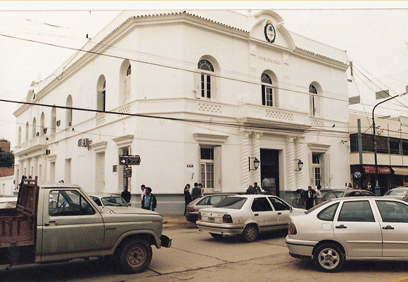 El sueldo básico de los trabajadores municipales oscilará entre los 900 y 950 pesos.